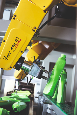 FANUC LR-Mate 200iD/7L Picking Plastic Bottles 