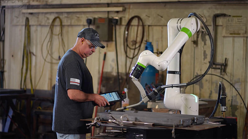 Last aarow manufacturing case study
