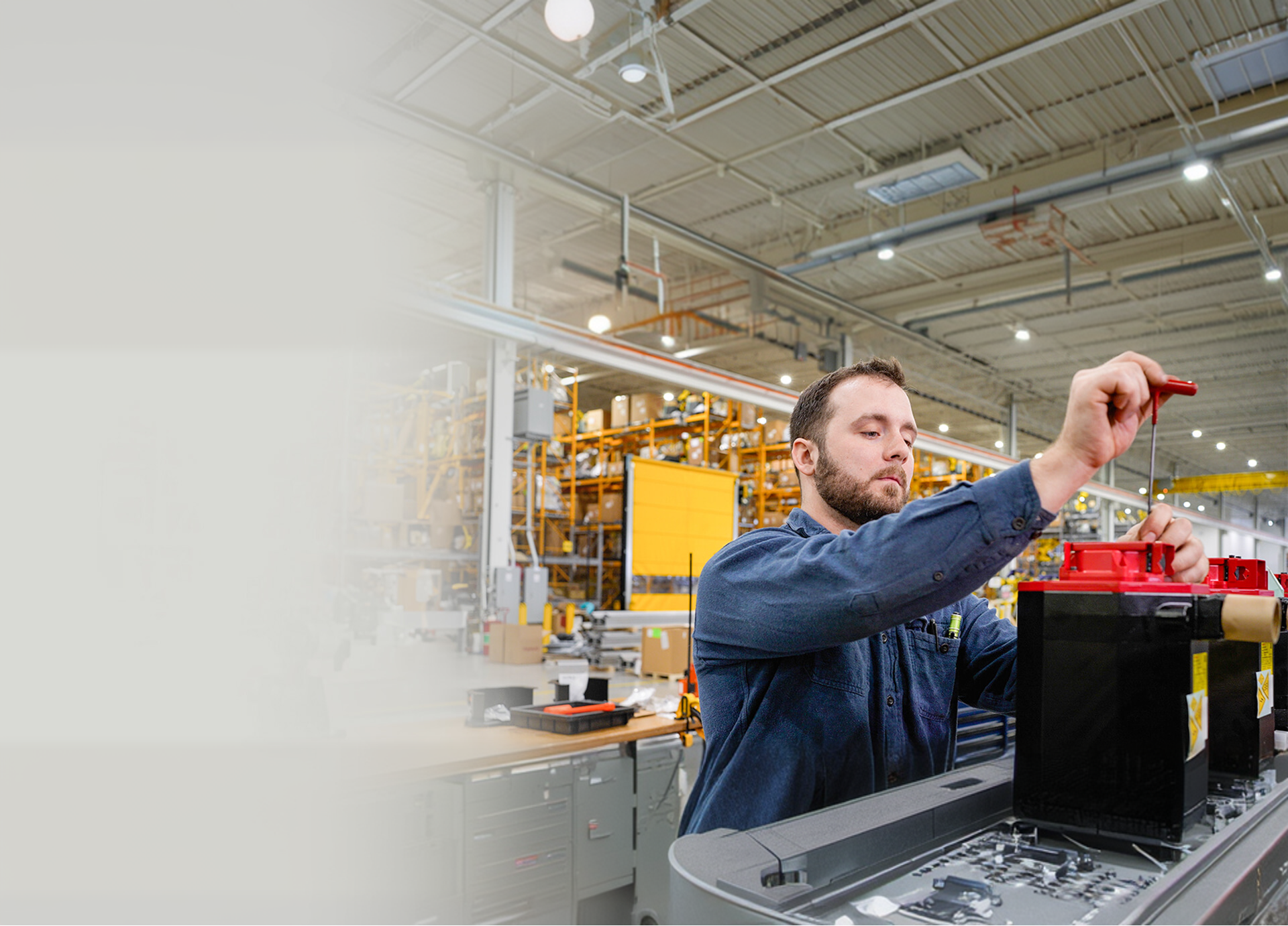 Cnc field service hero image 1