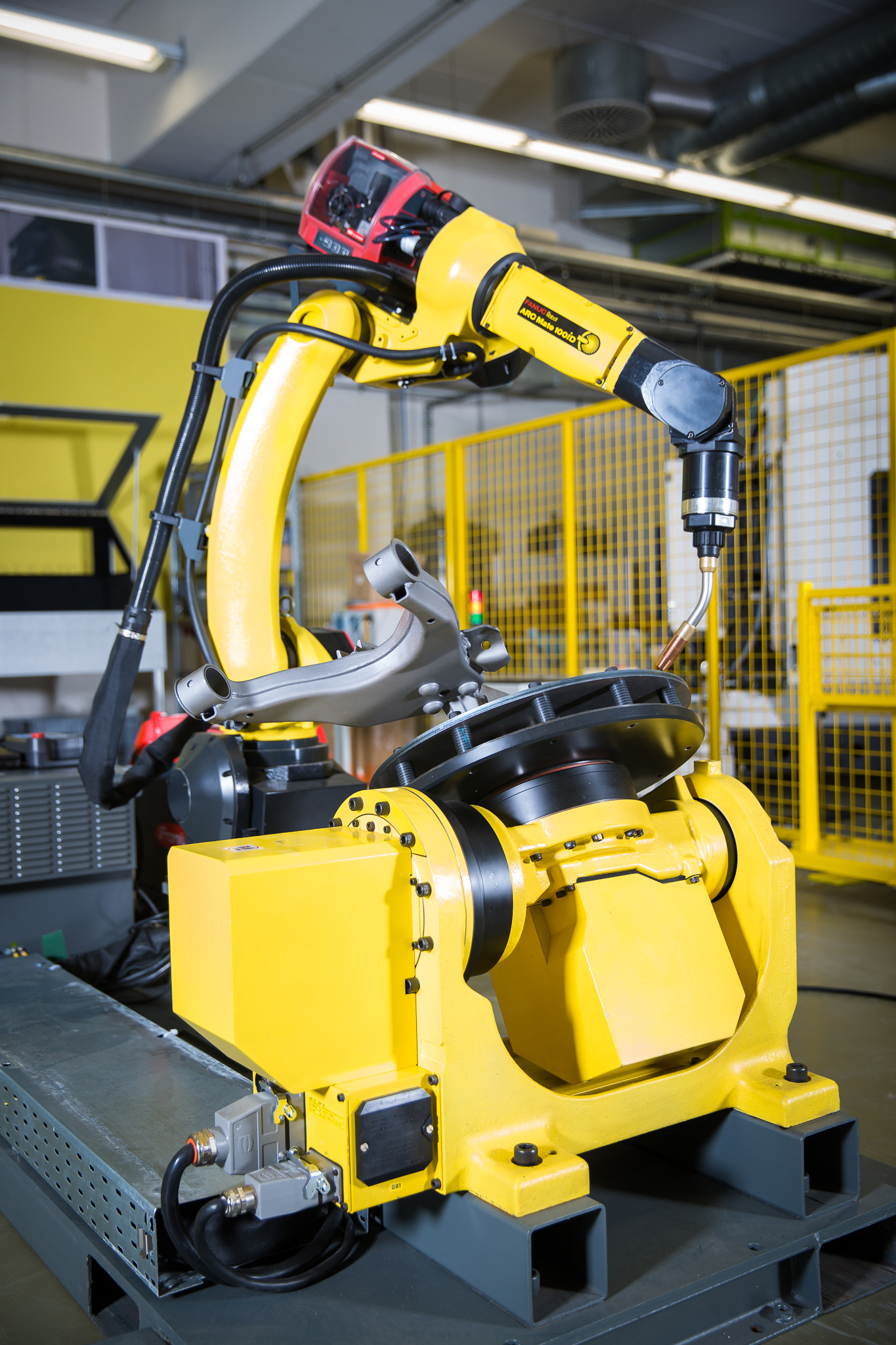 FANUC Hardware Positioner ARC Mate100i D Control Arm