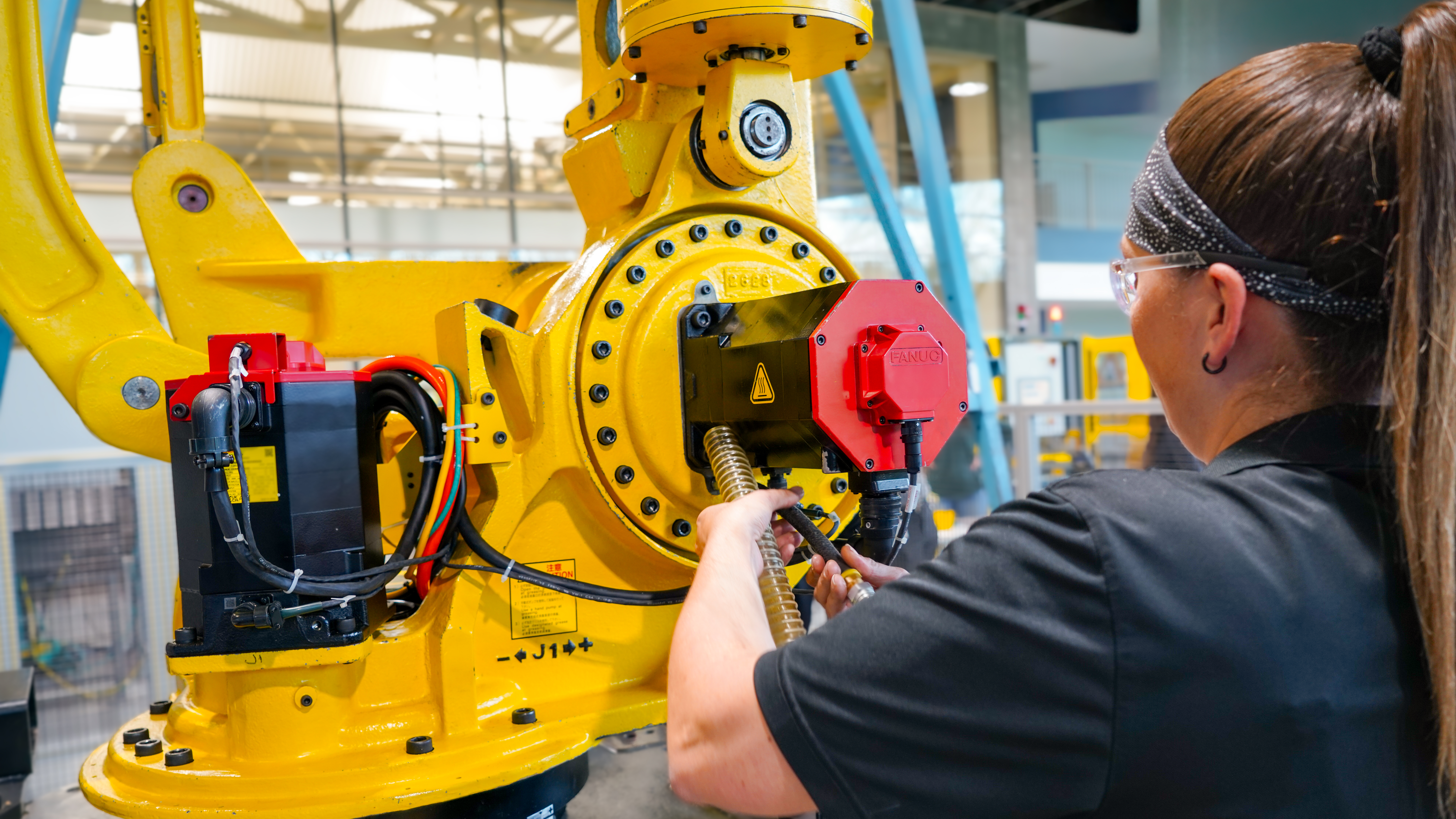 Field Service Greasing Robot