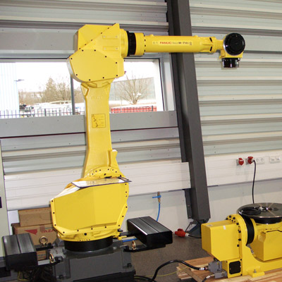M710ic 70 position handle robot banner