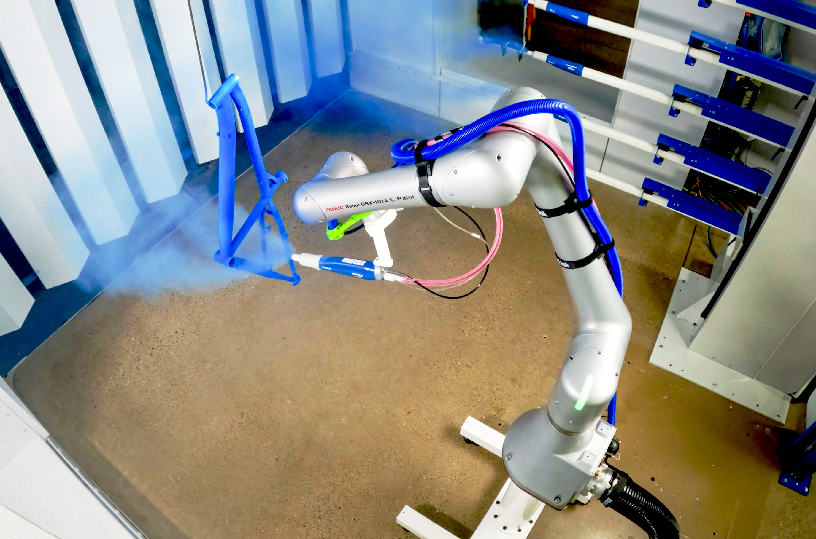 CRX 10i A L Painting a Bike Frame